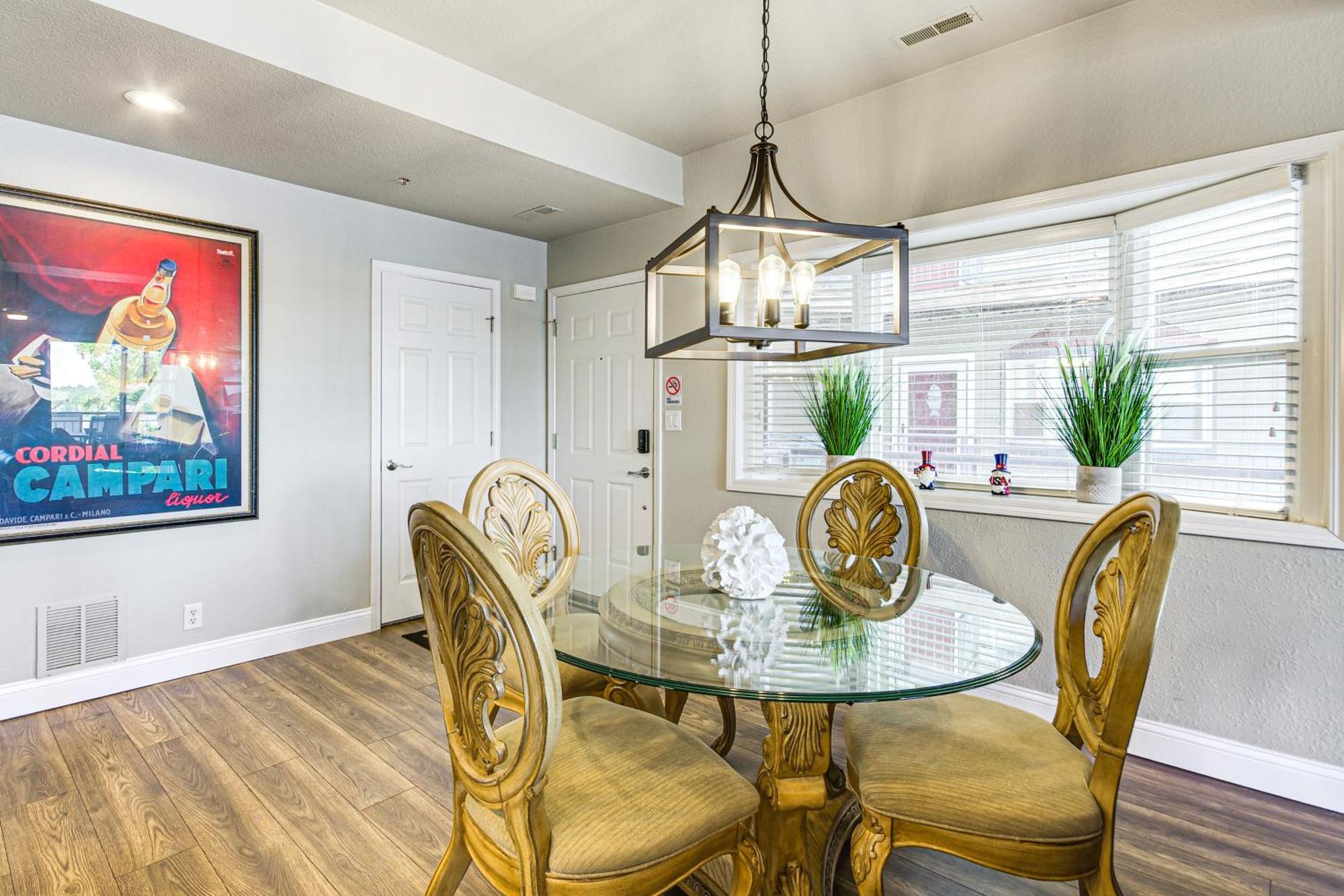 Waterfront Lake Ozark Condo With Deck And Pools Bagian luar foto