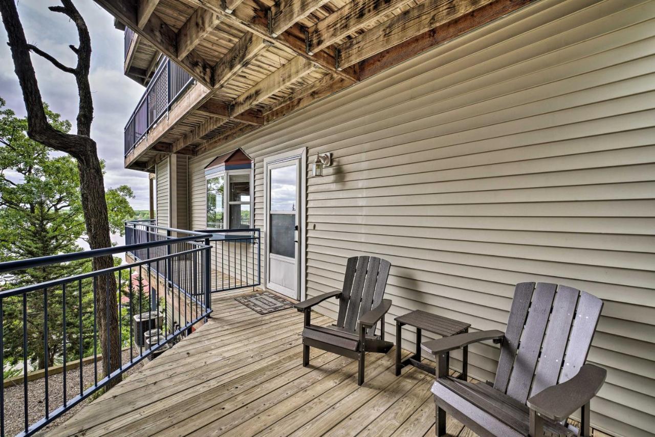 Waterfront Lake Ozark Condo With Deck And Pools Bagian luar foto